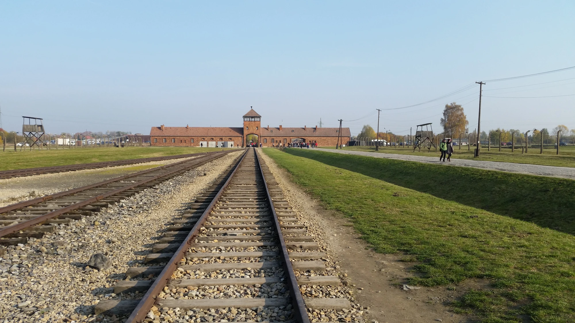 Inne vid perrongen Birkenau Inne vid perrongen Birkenau