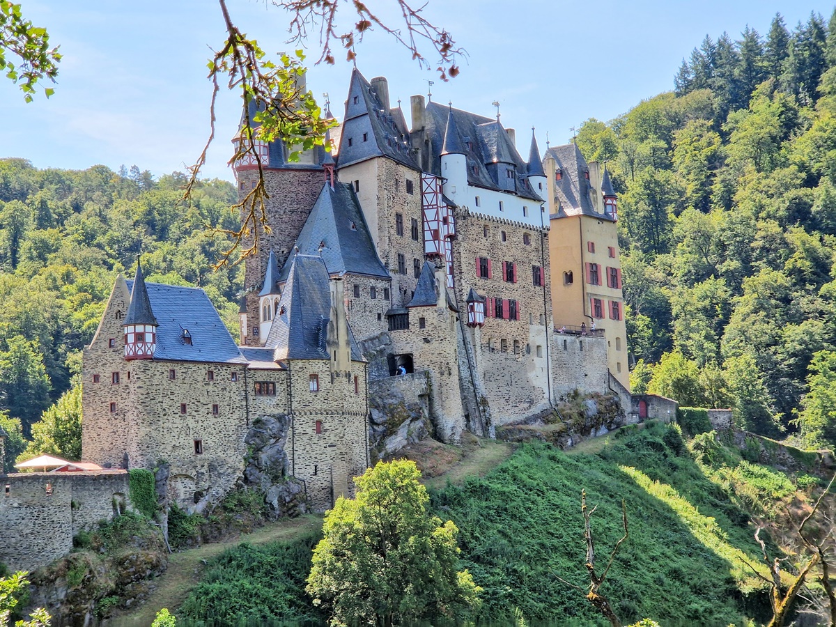  Burg Eltz