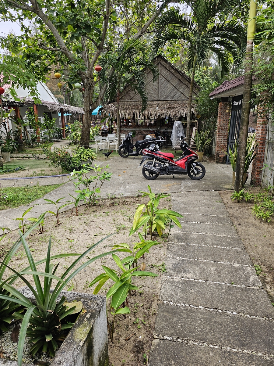 Hoi An Blue Seaside Homestay