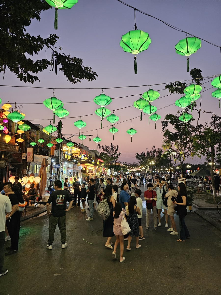 Nattmarknaden Hoi An