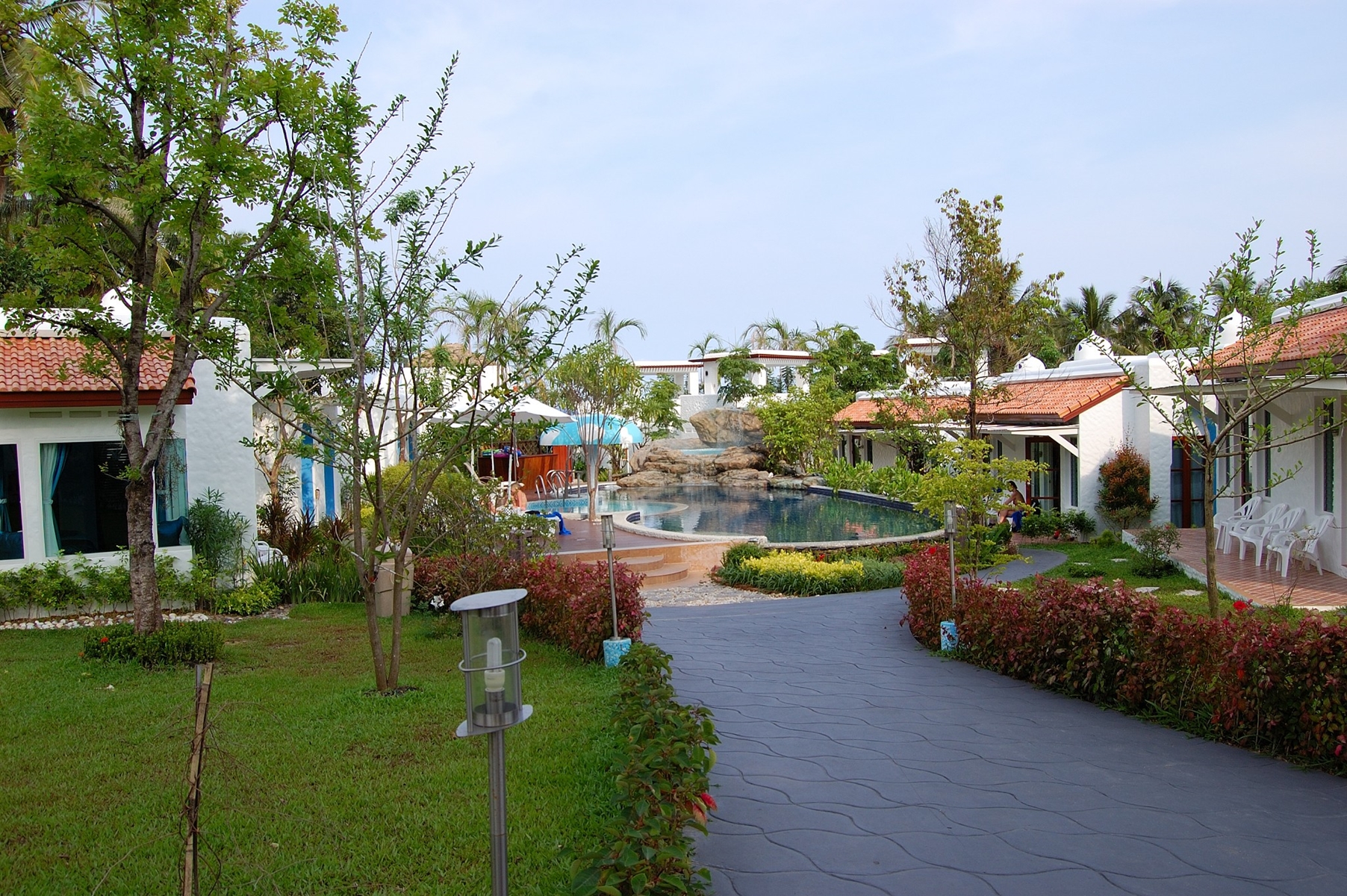 Baan Montra Beach Resort 2008
